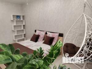 1-к квартира, посуточно, 40м2, 8/10 этаж