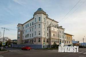 4-к квартира, на длительный срок, 124м2, 1/4 этаж