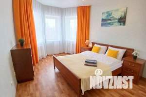 2-к квартира, посуточно, 65м2, 4/4 этаж