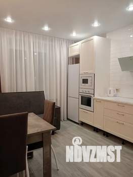 1-к квартира, посуточно, 44м2, 2/9 этаж