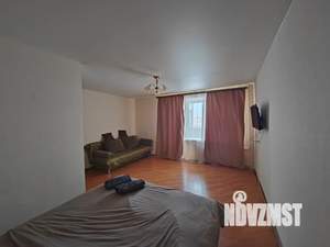1-к квартира, посуточно, 38м2, 2/5 этаж