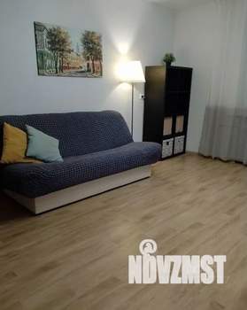 1-к квартира, посуточно, 39м2, 9/9 этаж