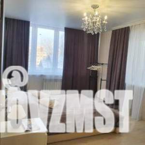 1-к квартира, посуточно, 39м2, 3/9 этаж