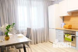 1-к квартира, посуточно, 40м2, 6/10 этаж