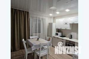 1-к квартира, посуточно, 39м2, 8/12 этаж