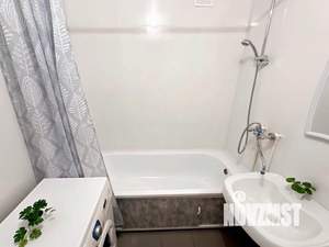 2-к квартира, посуточно, 55м2, 1/1 этаж