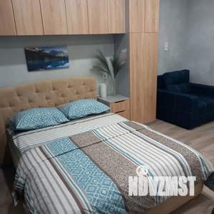 Студия квартира, посуточно, 28м2, 12/16 этаж