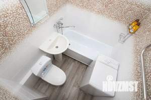 Студия квартира, посуточно, 32м2, 1/5 этаж