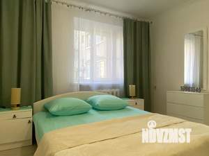 2-к квартира, посуточно, 50м2, 1/5 этаж