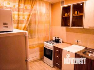 1-к квартира, посуточно, 38м2, 3/4 этаж