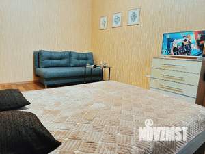 1-к квартира, посуточно, 40м2, 1/5 этаж