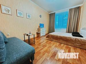 1-к квартира, посуточно, 40м2, 1/5 этаж