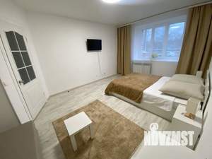 1-к квартира, посуточно, 38м2, 1/10 этаж