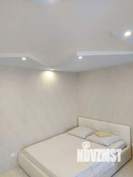 Студия квартира, посуточно, 29м2, 1/5 этаж