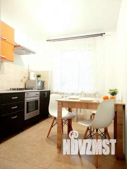 2-к квартира, посуточно, 50м2, 1/5 этаж