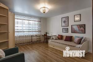 1-к квартира, посуточно, 42м2, 7/10 этаж