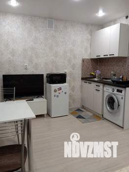 Студия квартира, посуточно, 23м2, 2/10 этаж