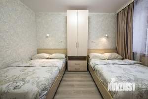 3-к квартира, посуточно, 63м2, 1/1 этаж