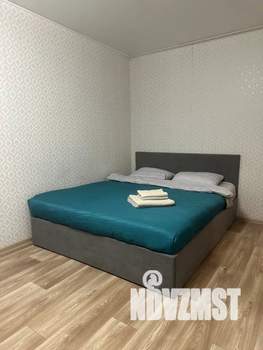 1-к квартира, посуточно, 37м2, 4/10 этаж