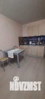 Студия квартира, посуточно, 30м2, 5/16 этаж