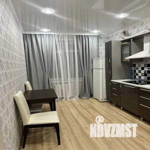 1-к квартира, посуточно, 37м2, 8/9 этаж