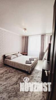 1-к квартира, посуточно, 38м2, 6/12 этаж