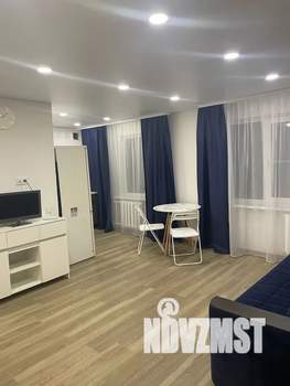 1-к квартира, посуточно, 50м2, 1/5 этаж