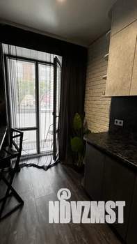 Студия квартира, посуточно, 30м2, 1/9 этаж