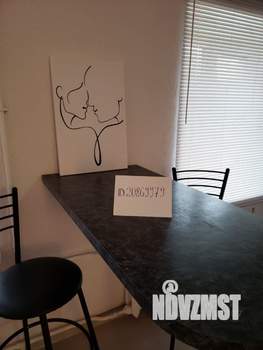 Студия квартира, посуточно, 35м2, 1/5 этаж