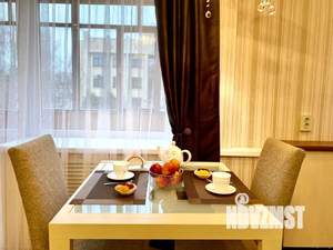 2-к квартира, посуточно, 45м2, 3/5 этаж