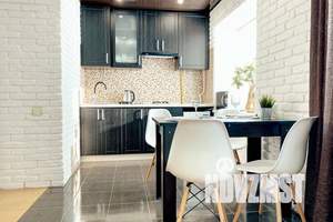 2-к квартира, посуточно, 60м2, 1/5 этаж