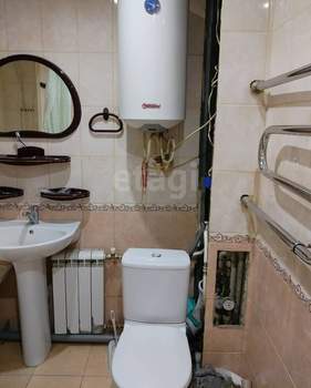 3-к квартира, на длительный срок, 48м2, 1/5 этаж