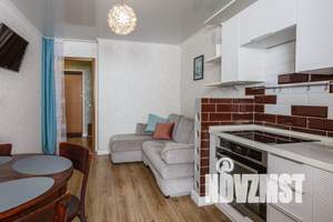 1-к квартира, посуточно, 41м2, 7/10 этаж