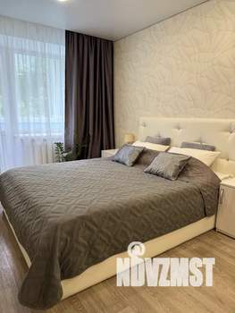 1-к квартира, посуточно, 32м2, 4/5 этаж