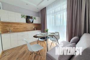 1-к квартира, посуточно, 37м2, 7/16 этаж