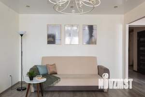 2-к квартира, посуточно, 68м2, 8/15 этаж