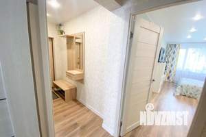 2-к квартира, посуточно, 48м2, 1/1 этаж