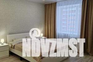 1-к квартира, посуточно, 39м2, 8/12 этаж