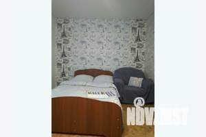 2-к квартира, посуточно, 46м2, 1/5 этаж