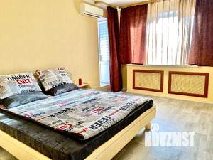 1-к квартира, посуточно, 42м2, 8/12 этаж