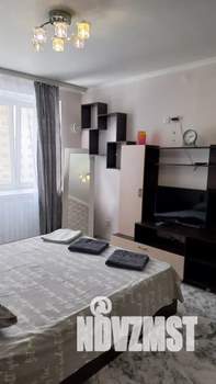 1-к квартира, посуточно, 38м2, 6/12 этаж