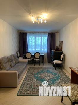 1-к квартира, посуточно, 54м2, 4/5 этаж