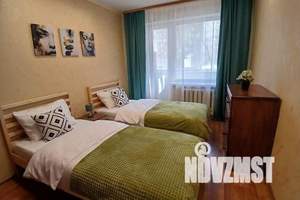 2-к квартира, посуточно, 46м2, 1/5 этаж