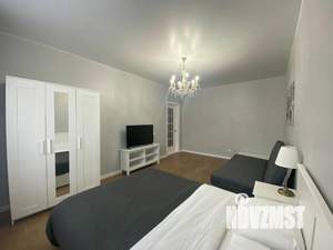 1-к квартира, посуточно, 65м2, 1/1 этаж