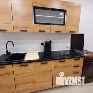 2-к квартира, посуточно, 47м2, 1/1 этаж