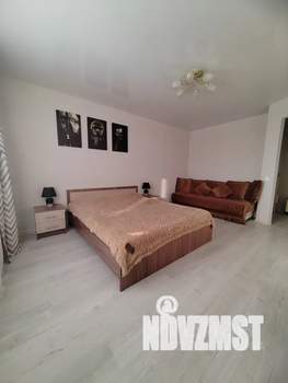 1-к квартира, посуточно, 37м2, 9/10 этаж