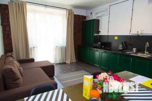 3-к квартира, посуточно, 75м2, 1/3 этаж