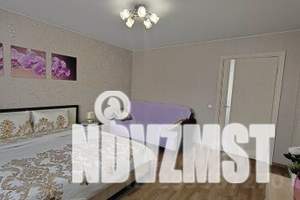 1-к квартира, посуточно, 37м2, 5/10 этаж