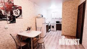 1-к квартира, посуточно, 42м2, 1/1 этаж