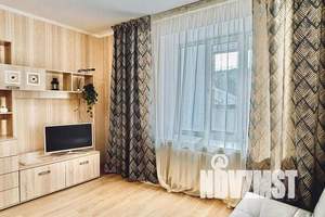 1-к квартира, посуточно, 42м2, 2/10 этаж